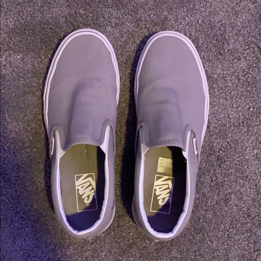 Light grey women’s vans